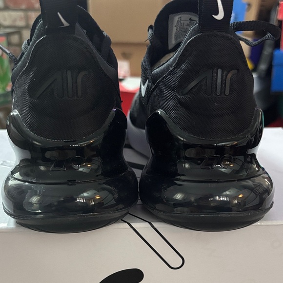 Women’s Nike Air Max 270 Black White Sneakers - Picture 10 of 10